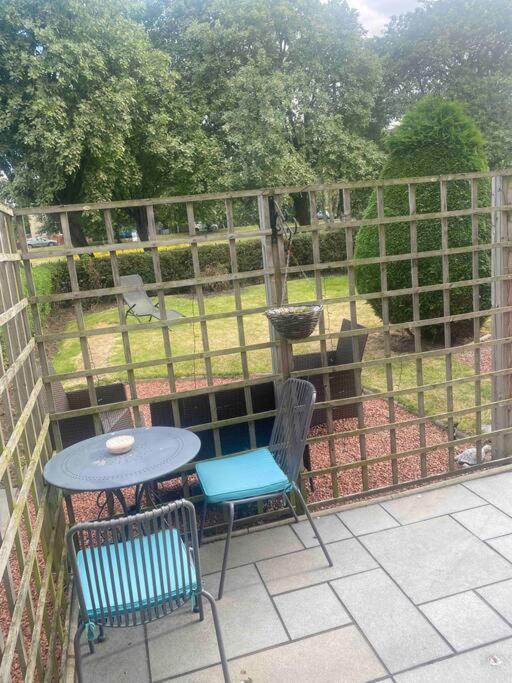 Lovely 2 Bedroom With Private Garden Edinburgh Bagian luar foto